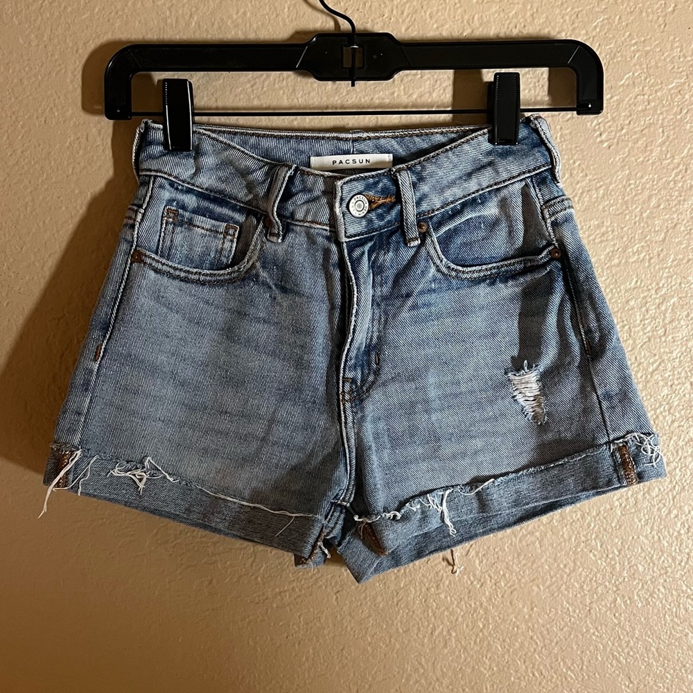 Pacsun Cute Mom Shorts